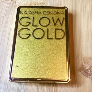 Natasha Denona glow gold highlighter pallet